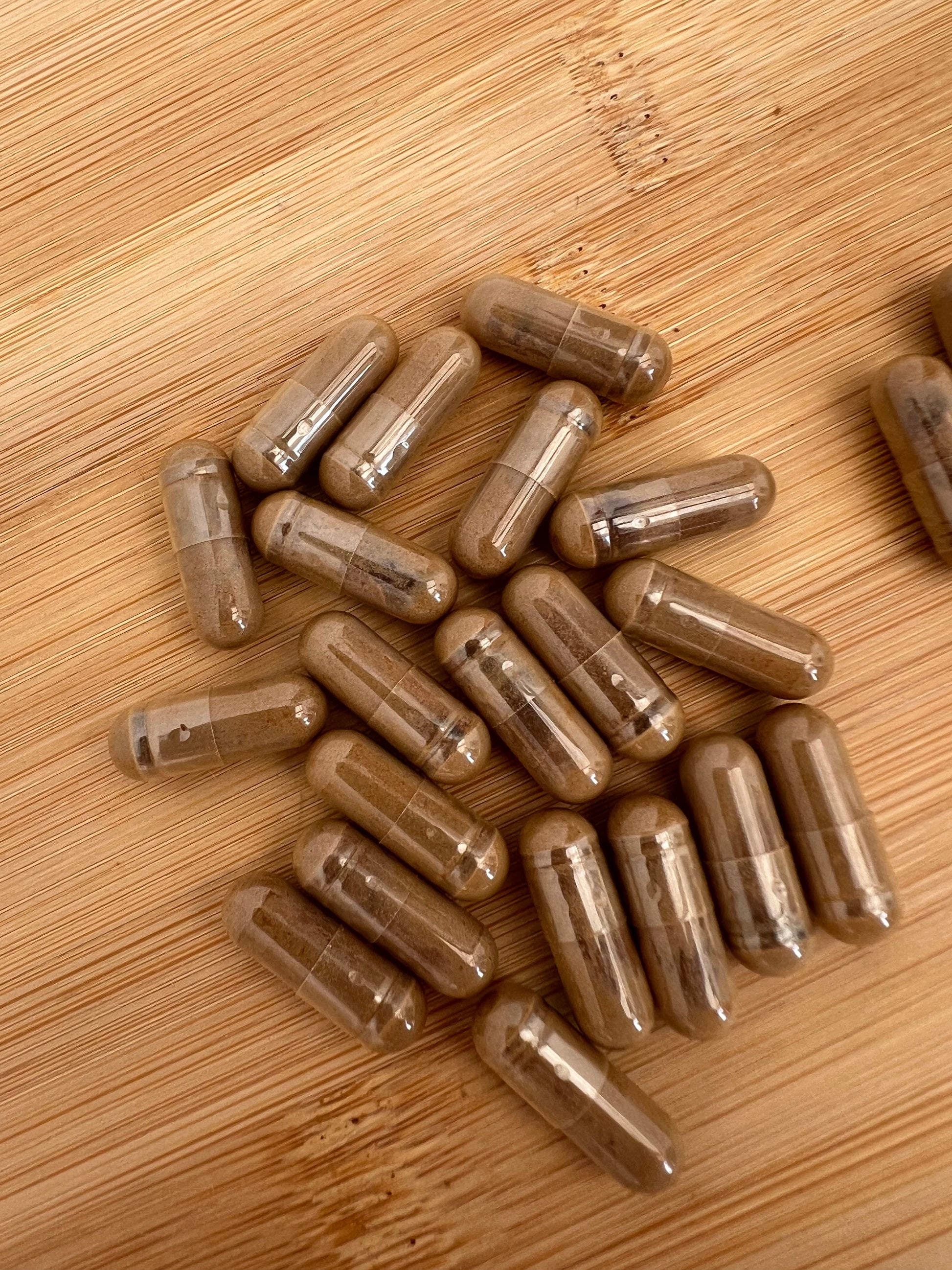 5 Mushroom capsules Potley's Apothecary. Lion'\s Mane, Turkey Tail, Reishi, Cordyceps, Chaga